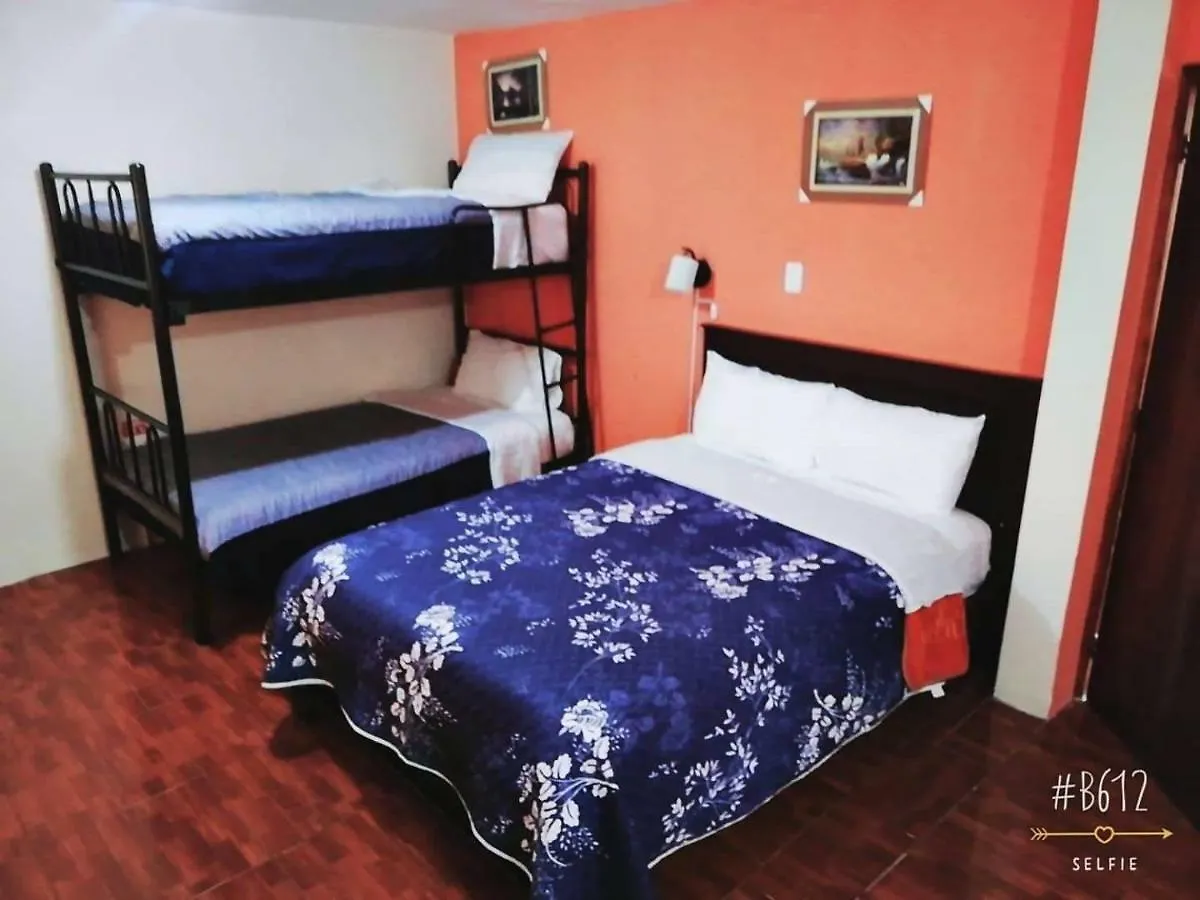 Guest house Hostal Mariscal Sucre Tababela